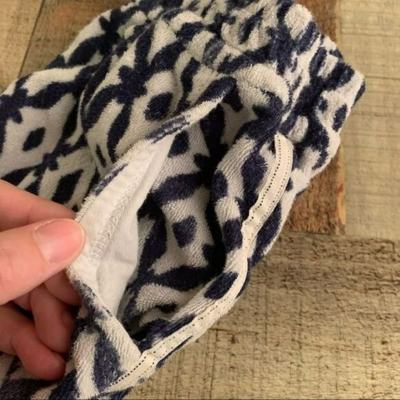Crewcuts girls navy blue and white geometric shape terry cloth shorts - 5 - Picture 4 of 7